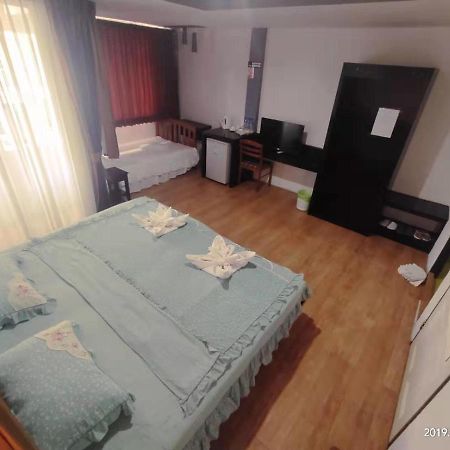 Wechat Inn Patong Exterior foto